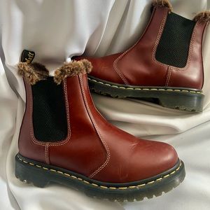 Doc Martens Chelsea Boot Womens size 9